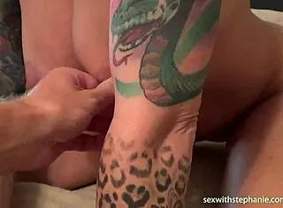 Expert Cock Pleasing in Deepthroat Action