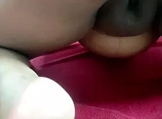 Virgin Girl First Time Pussy Fingering By Chubby Mature Indian