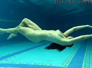 hot big ass euro milf sazan shows off underwater erotics at pool