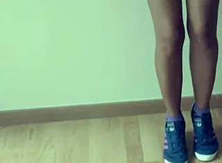 i'm yours, melody petite, with your naughty sex, showing off your petite tits and big ass in our encounters.