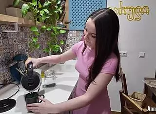 Annafirepussy Craves Intense Fucking After Mysterious Smoke