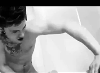 porn music video gay vai malandra