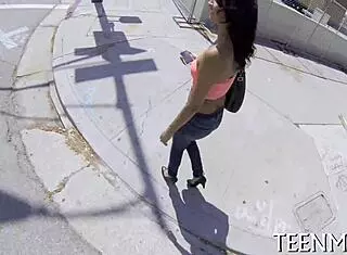 Jade jantzen invites you to her lusty cunt!