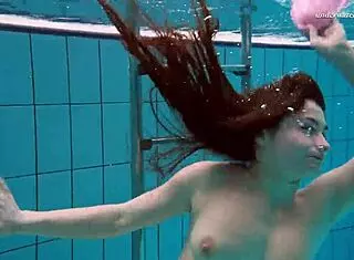 Hot Liza Bubarek as Underwater Mermaid! Can You Resist Her Wet Bikini Look?