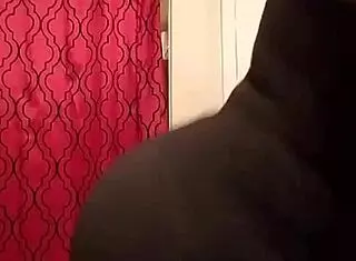 The Gordita Puta Dances Hot For Me