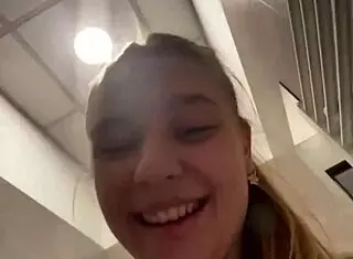 Extreme fingering close up 😈