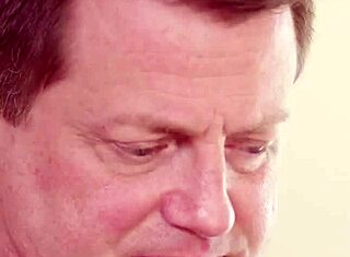 fantasymassage rubia 18 años destrozada por padrastro tras masaje aceitoso