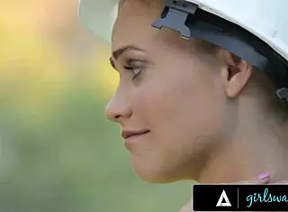 angela white gives mia malkova rough massage