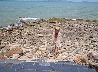 voyeur exibition for my neighbors