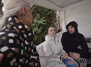 wow, feet massage turned into steamy threesome while boyfriend showered!