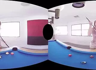 Blonde Harlot Arya Fae Enjoys Valentine Anal in VR