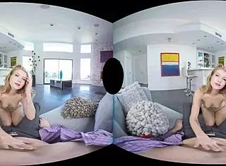 Blonde Harlot Arya Fae Enjoys Valentine Anal in VR