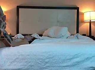 oh wow, fucking this hot tatted petite beauty in missionary position!