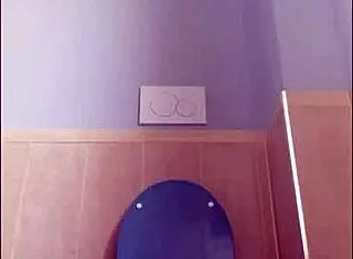 Smokin Hot Babe In Miniskirt Shows Ass Fetishly