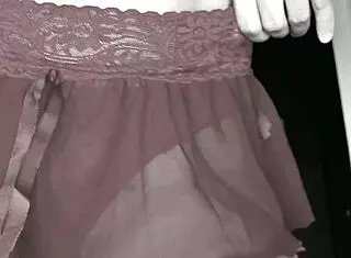 Andressa Castro, white woman, takes it deep in her young pussy