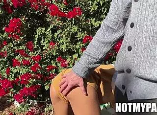 THE THINGS SHE USED TO DO: Chloe Temple BLOWJOB!