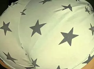 Stepmother Bounces Her Huge Ass in Shorts POV Homemade Video