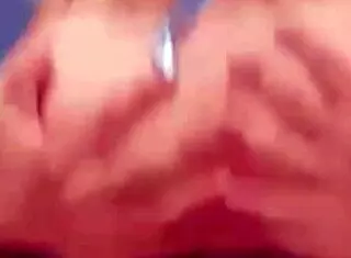 Latina's Natural Curves Entice Deep Passion