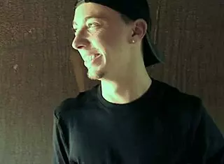 Gay pickup leads to behind scenes porn