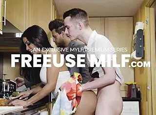 Thick Assed Black Milf Twerks For White Dude And Gets Pussy Pounded