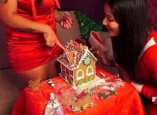 Let's make a gingerbread house together, part 2