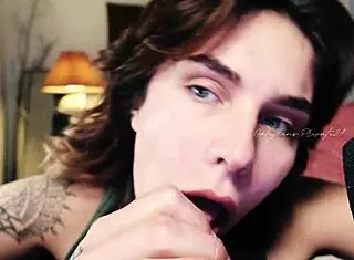 Dildo BJ by the best Flowerava 😍 backstage webcam fun!