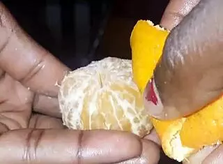 La Clémentine Jaime Au Point De Défoncer Mon Doigt