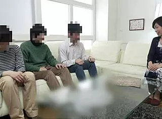 japanese virgin’s first raw experience with mature woman