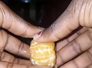 La Clémentine Jaime Au Point De Défoncer Mon Doigt