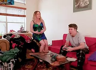 Stepson's Cock Rides Hard in Living Room With Shaved Stepmom