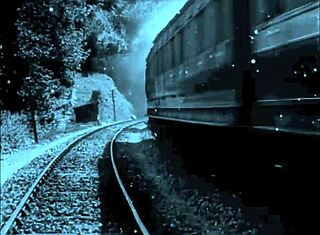 Desene erotice vintage trezesc dorințe nostalgice profunde.