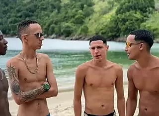 O Barco dos Putos Afundou na Ilha dos Magrinhos