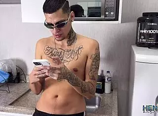 Hey, my brother-in-law loves my big cock! 😏