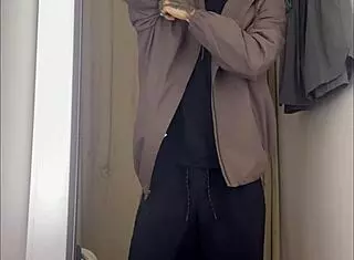 Tall Stud With Big Black Cock Spotted in Gym Changing Room