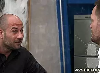 Squirting Orgy Featuring Veronica Leal and Anna DeVille in Wild Action