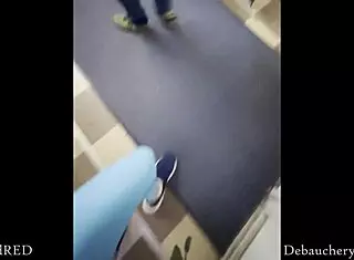 i sucked stranger's huge dick at glory hole, outdoor public cum on face 😈