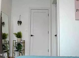 step mom shows her naked body to ease my nerves - little puck