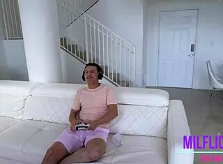 A Date I'll Never Forget with Stepmom Anya Olsen in Tight Roleplay Action