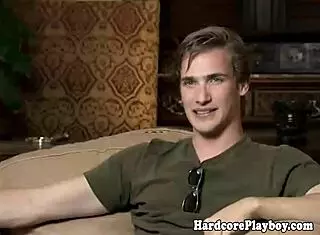 amateur babes flash while washing cars naked