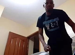 yo, never trust nairobi lodging rooms!