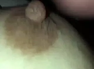 una bella cappella per una tettona con grandi tette naturali