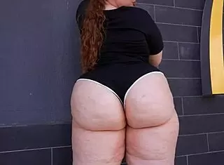 Mia Dior Fucks Hiring Manager With Monster Cock For New Job After McDonald's Firing