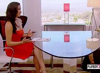 I gived oil massage to ladies big asses in foreplay