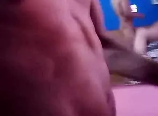 franco le da a un chileno