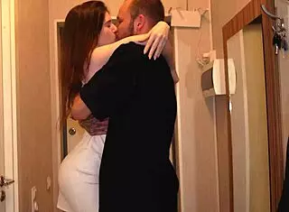 Out Of Town Visitor For Intimate Encounter