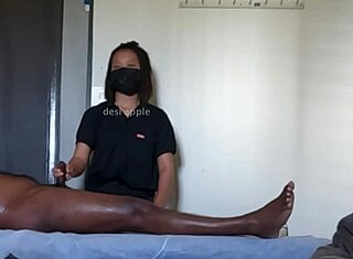 Fanget på skjult spa-kamera, sjokk! Hei, du må se dette!