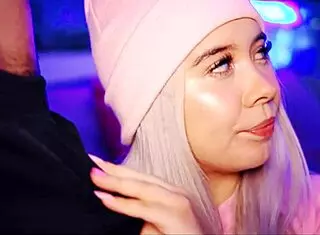 Valentina the university girl lives to have her mouth filled with cum her lips always ready for the next dick 😘🍆