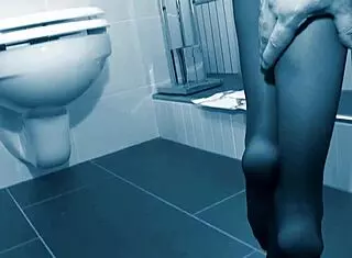 Alisha Sweet Strippt Für Dich Und Lässt Sich Ersatzweise Ficken!