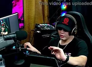 Ruan Shows Off His Cock to Lary Cubas in Public Outdoor Interview - Is It Big Enough?