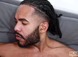 Young suspect confesses shoplifting crime to police